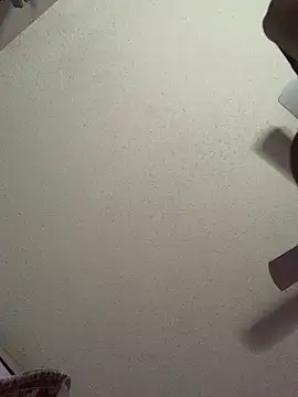 Snapshot of Triggerhappycj100 chatting on 11-09-25, 11:42 Triggerhappycj100 online show from 11-09-25, 11:42