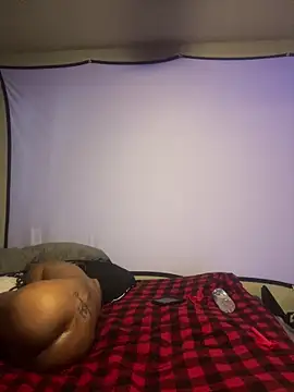 Snapshot of Triggerhappycj100 chatting on 11-04-25, 06:01 Triggerhappycj100 online show from 11-04-25, 06:01