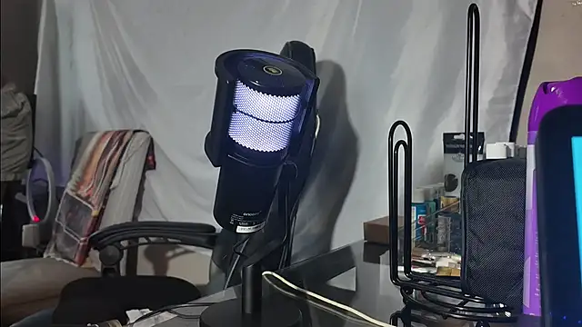 Triggerhappycj100 online show from 04-22-26, 07:09