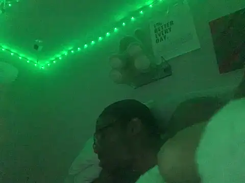 Triggerhappycj100 online show from 03-18-26, 03:24