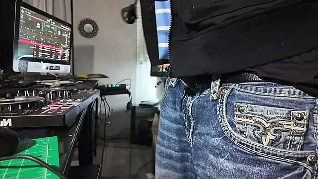 Triggerhappycj100 online show from 04-28-26, 12:31