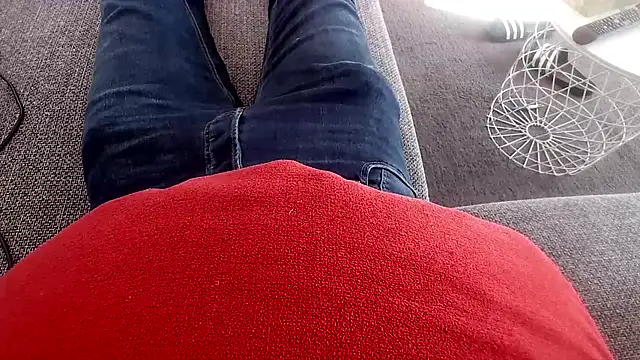 cucciolotto76 online show from 11-27-25, 12:27