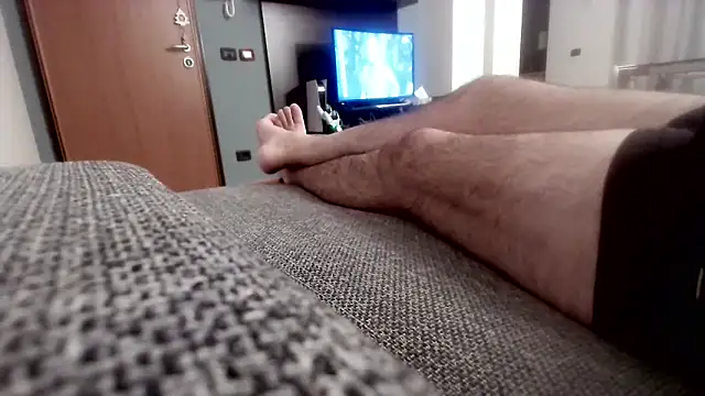 cucciolotto76 online show from 11-16-25, 07:51