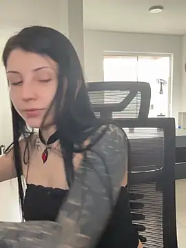 Privad ravenna online show from 05-25-26, 04:17