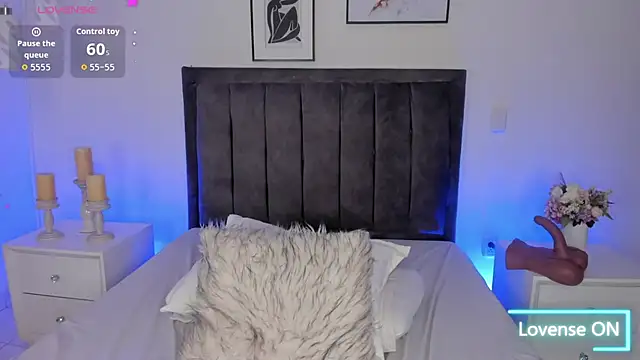 Snapshot of ashlye_white chatting on 02-03-26, 06:22 ashlye white online show from 02-03-26, 06:22