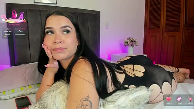ashlye white online show from 04-28-26, 02:27