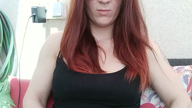 Snapshot of Clarahotgirl24 chatting on 03-19-26, 12:27 Clarahotgirl24 online show from 03-19-26, 12:27