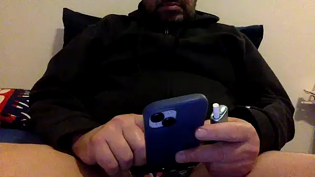 steve669 hot online show from 12-16-25, 08:24