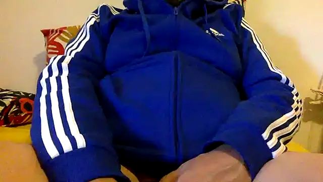 Snapshot of steve669_hot chatting on 10-24-25, 01:32 steve669 hot online show from 10-24-25, 01:32