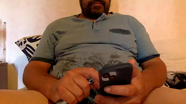 Snapshot of steve669_hot chatting on 07-04-26, 01:04 steve669 hot online show from 07-04-26, 01:04