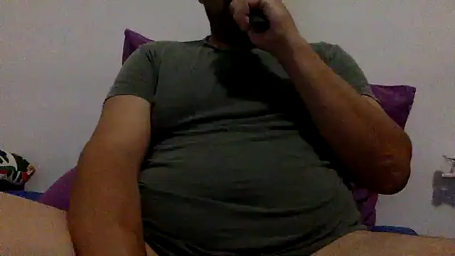 Snapshot of steve669_hot chatting on 09-10-25, 07:24 steve669 hot online show from 09-10-25, 07:24