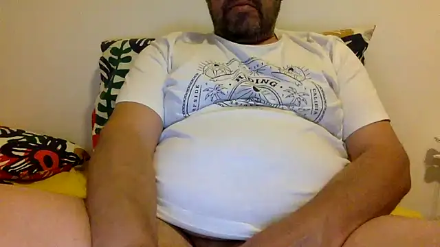Snapshot of steve669_hot chatting on 10-09-25, 05:02 steve669 hot online show from 10-09-25, 05:02