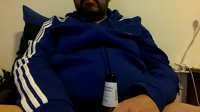 steve669 hot online show from 12-19-25, 05:48