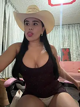 laure torres online show from 05-25-26, 01:49