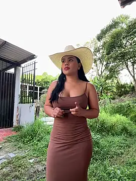 laure torres online show from 02-07-26, 01:41