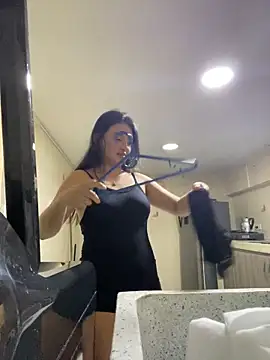 Valleriie  online show from 09-21-25, 09:20