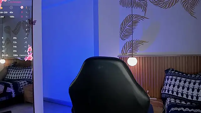 Valleriie  online show from 09-25-25, 03:18