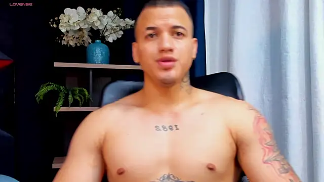 rocoo santos online show from 09-24-25, 06:42