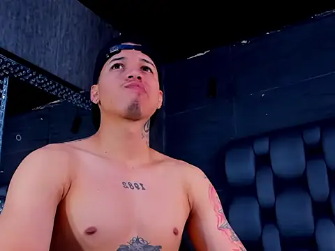 rocoo santos online show from 06-17-26, 05:45