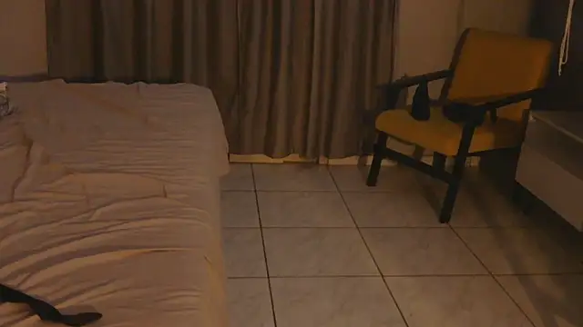 TrisalQuente online show from 02-15-26, 07:51