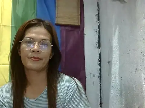 juicycum069 online show from 05-27-26, 04:31