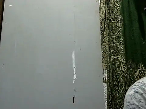 juicycum069 online show from 10-03-25, 10:44