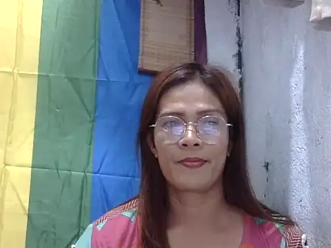 juicycum069 online show from 05-20-26, 06:21