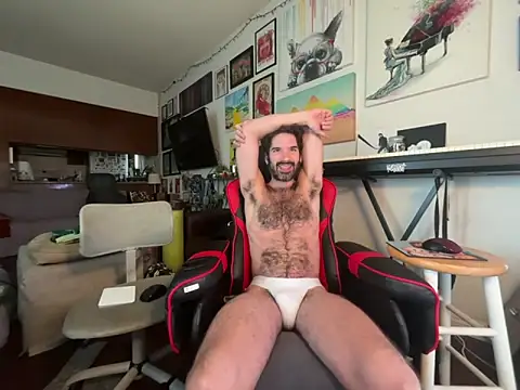 Pupscritch online show from 05-06-26, 05:17