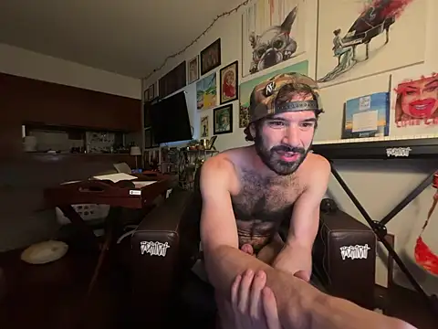 Pupscritch online show from 10-14-25, 03:18