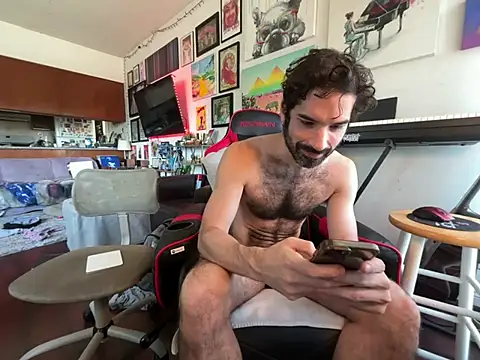 Pupscritch online show from 02-24-26, 06:53