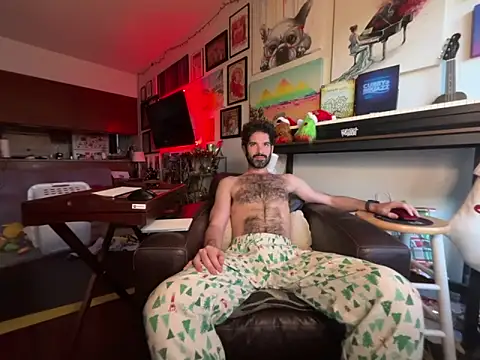 Pupscritch online show from 12-19-25, 02:52