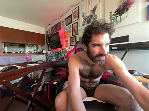 Pupscritch online show from 02-18-26, 07:32