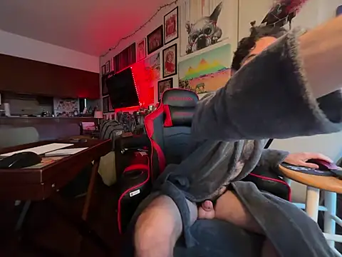 Pupscritch online show from 02-17-26, 02:58