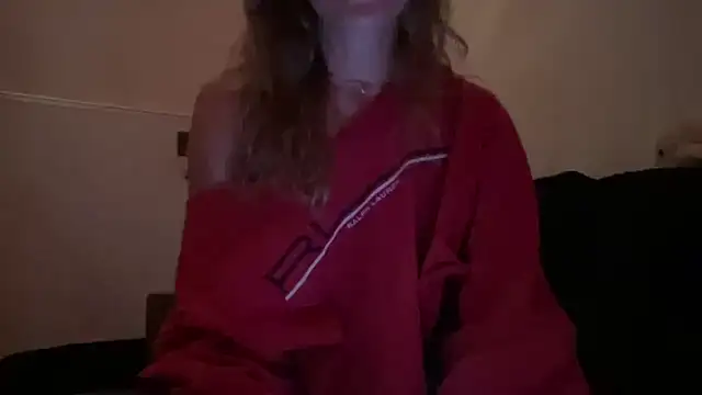 Snapshot of sweetceeme chatting on 06-21-26, 03:01 sweetceeme online show from 06-21-26, 03:01