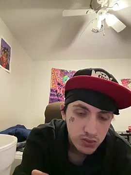 Capwildd 124 online show from 06-17-26, 09:52