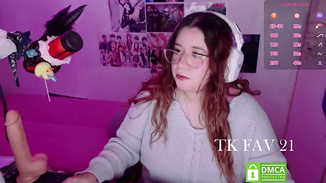 Snapshot of Pink_girl0n chatting on 06-05-26, 01:50 Pink girl0n online show from 06-05-26, 01:50