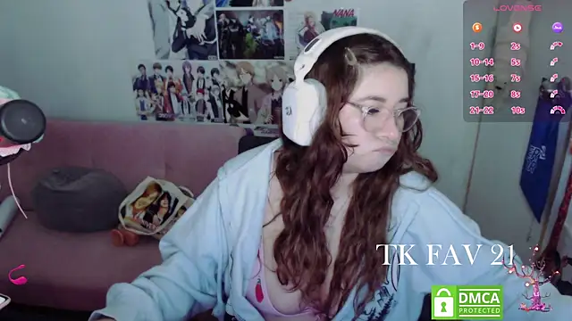 Snapshot of Pink_girl0n chatting on 07-10-26, 03:06 Pink girl0n online show from 07-10-26, 03:06
