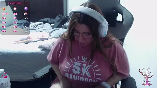 Pink girl0n online show from 12-20-25, 07:44