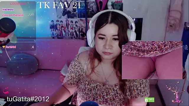 Pink girl0n online show from 04-06-26, 04:46