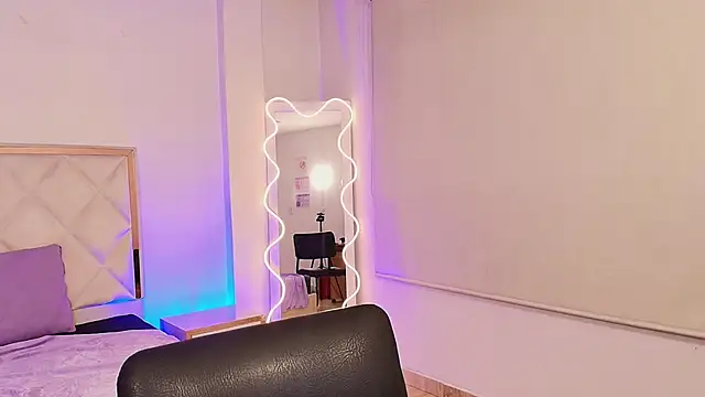 Naomy tay1 online show from 11-06-25, 03:10