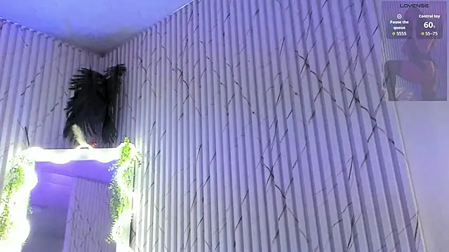 Naomy tay1 online show from 04-28-26, 03:00