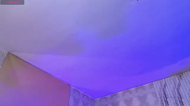 Naomy tay1 online show from 01-12-26, 03:24