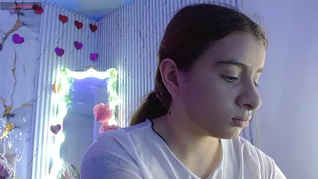 Snapshot of Naomy_tay1 chatting on 03-04-26, 03:03 Naomy tay1 online show from 03-04-26, 03:03