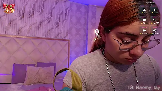 Naomy tay1 online show from 11-30-25, 03:07