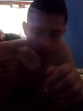 Snapshot of PitudoWuero chatting on 09-29-25, 10:04 PitudoWuero online show from 09-29-25, 10:04