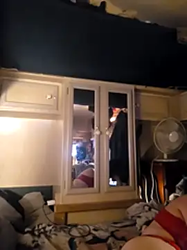 KrystalRoss online show from 11-29-25, 08:20