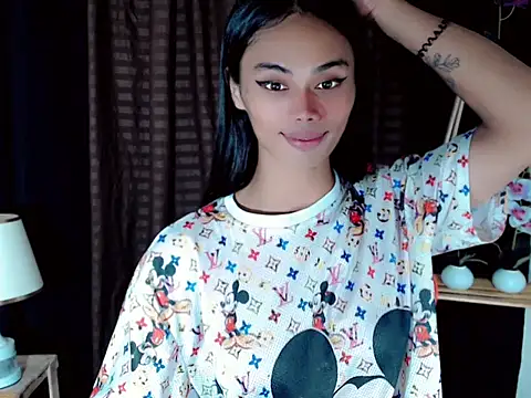 vikkylustfullgodess online show from 10-24-25, 03:33