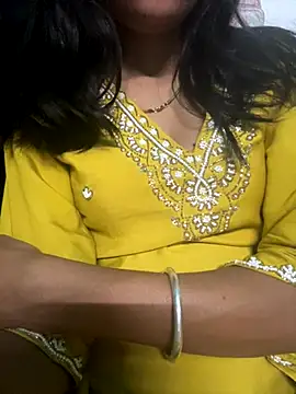 modelnishu online show from 10-25-25, 02:50