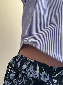 modelnishu online show from 03-05-26, 04:20