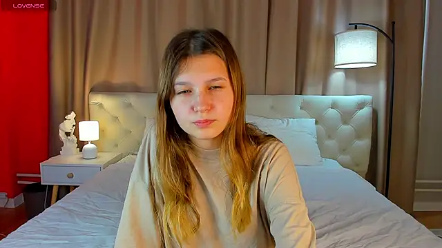 Elle Ellise online show from 09-21-25, 07:57